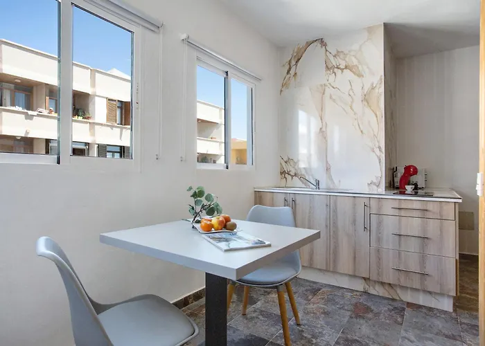 Olas Y Mar * Пуэрто-дель-Росарио