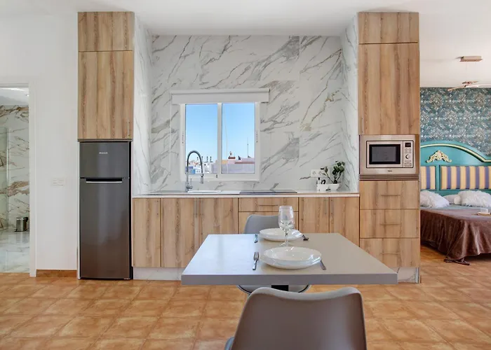 Olas Y Mar * Пуэрто-дель-Росарио