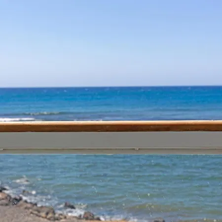 Olas Y Mar Apartment *